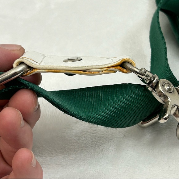 Boston Celtics NBA Basketball Green Crossbody Shoulder Strap Hand Bag Purse - Picture 5 of 15